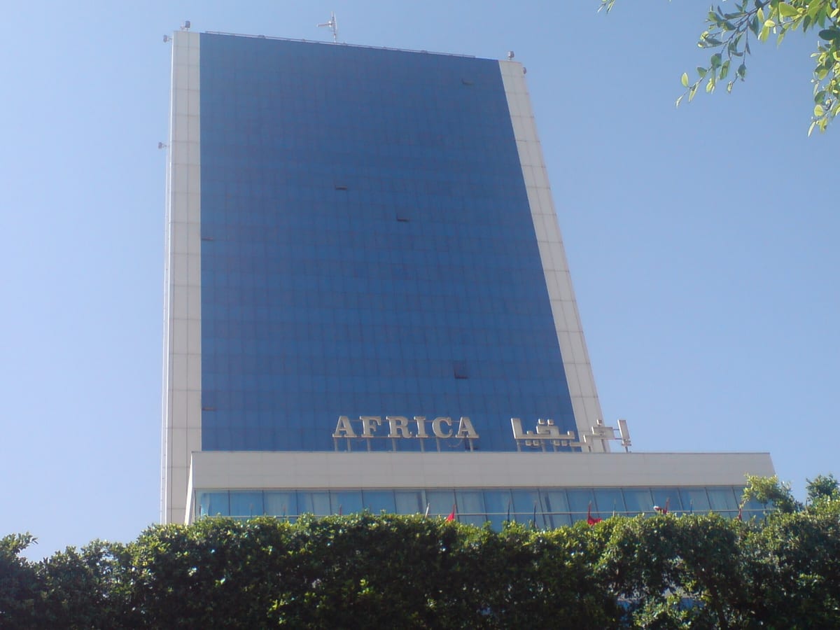 Façade de l’hôtel Africa, avenue Habib Bourguiba